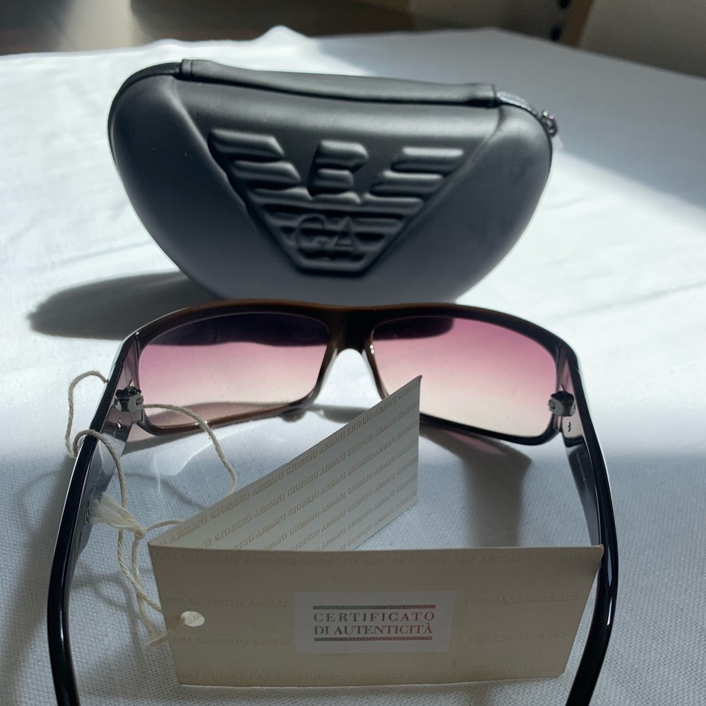 Very cool and chic Giorgio Armani brown sunglasses complete with accessories